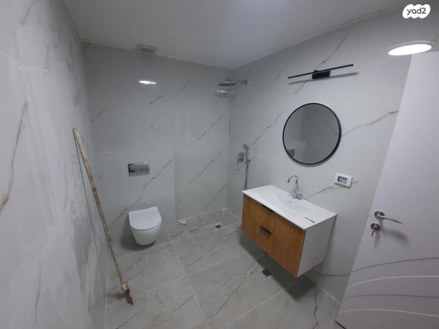 דירה, חייא ובניו 29, שיכון ג, טבריה