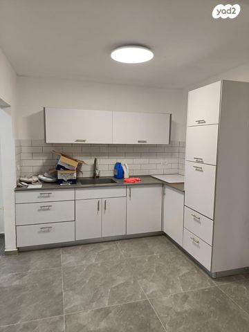 דירה, הגליל 16, ביאליק דרום, קרית ביאליק