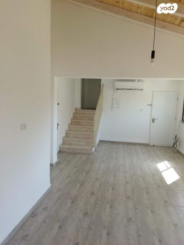 יחידת דיור, כלניות 51, גבעת אבני, גבעת אבני