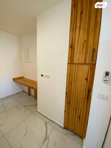 סטודיו/ לופט, שדרות ירושלים 14, צפון יפו, המושבה האמריקאית-גרמנית, תל אביב יפו