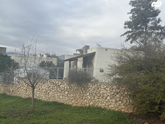 יחידת דיור, מעיין ברוך, מעיין ברוך, מעיין ברוך