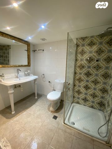 סטודיו/ לופט, שדרות ירושלים 14, צפון יפו, המושבה האמריקאית-גרמנית, תל אביב יפו