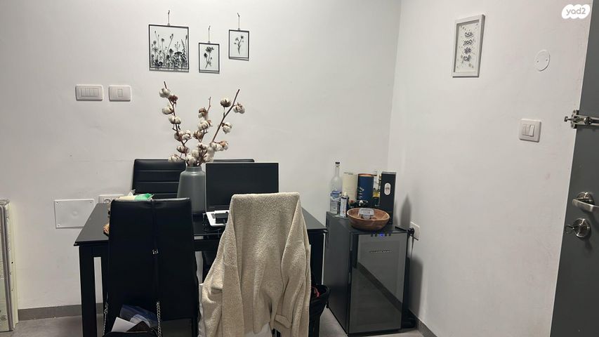 דירת גן, ברוש 3, מבשרת ירושלים, מבשרת ציון