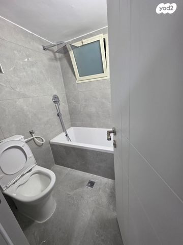 דירה, הרב אהרון קוטלר 7, גבעת שאול, ירושלים