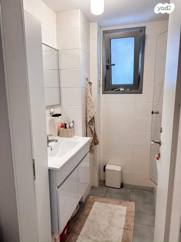 דירה, מאיר גרוסמן 10, נווה עופר, תל כביר, תל אביב יפו