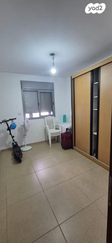 דירה, מבצע דקל 10, נווה גן, פתח תקווה