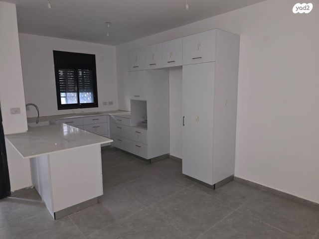 דירה, הנשיא הראשון 4, א' / צפון מזרח העיר, רחובות