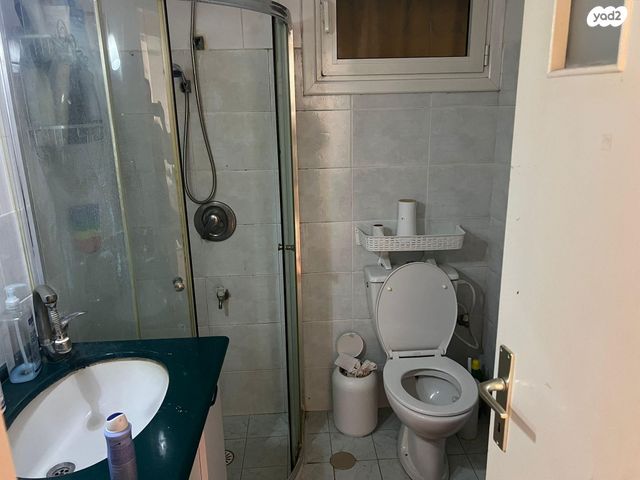 דו משפחתי, דרך הפרחים 7, שדה ורבורג, שדה ורבורג