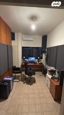 דירה, ז'בוטינסקי 26, ארלוזורוב, גבעתיים