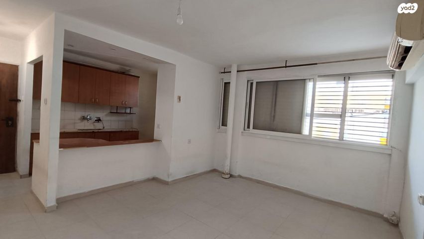 דירה, רחבעם זאבי 23, מרכז מזרחי, נס ציונה