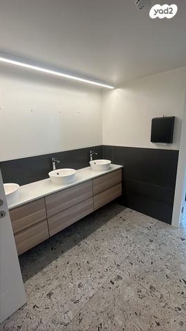 משרדים, אליעזר קפלן 12, גני שרונה, קרית הממשלה, תל אביב יפו