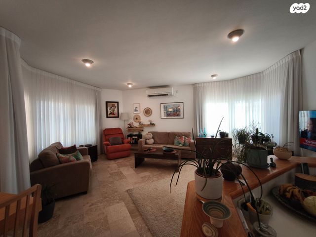 בית פרטי/ קוטג', רותם, ערד