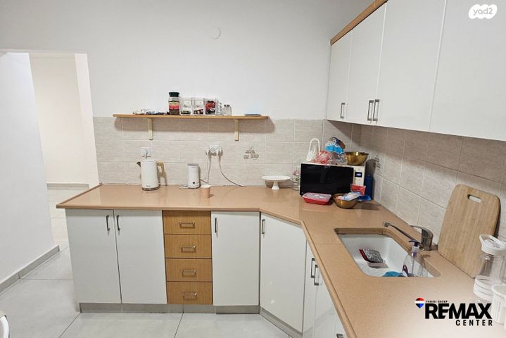 דירה, דוד צדוק, בן גוריון, חולון