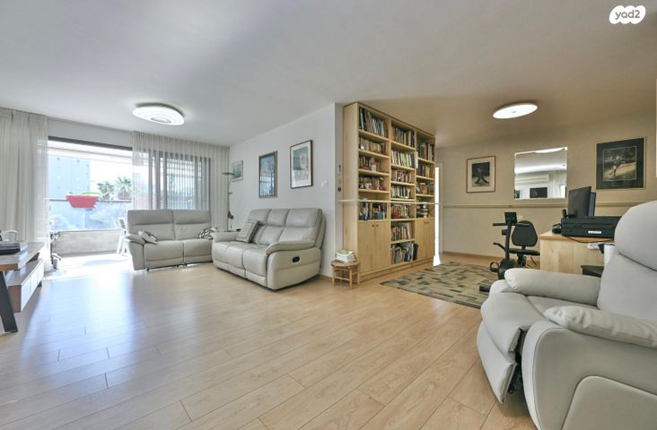 דירה, התבור, גבעת סביון, גני תקווה