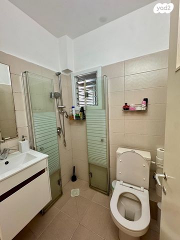 דירה, עמק ברכה 37, נחלת יצחק, תל אביב יפו