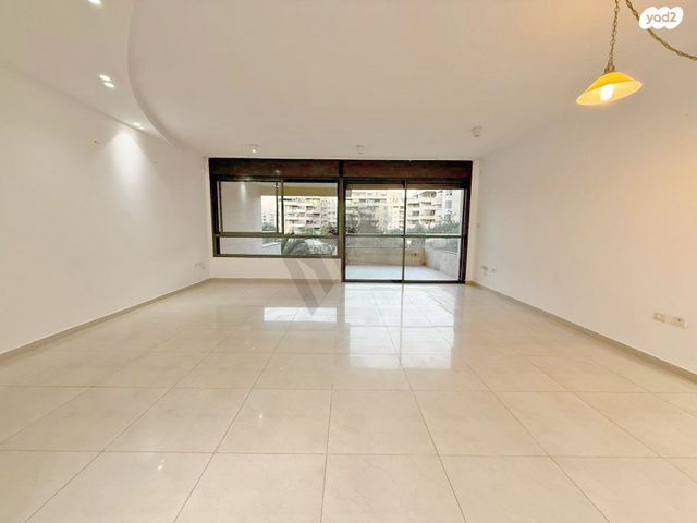 הגוש הגדול, רמת אביב החדשה, נופי ים