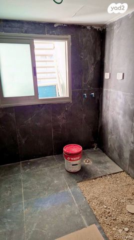 דירה, הרצל, בת ים