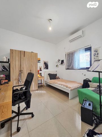 בית פרטי/ קוטג', ברוש