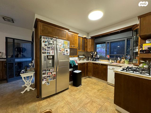 דירת גן, שבטי ישראל 45, צהלון, שיכוני חסכון, תל אביב יפו