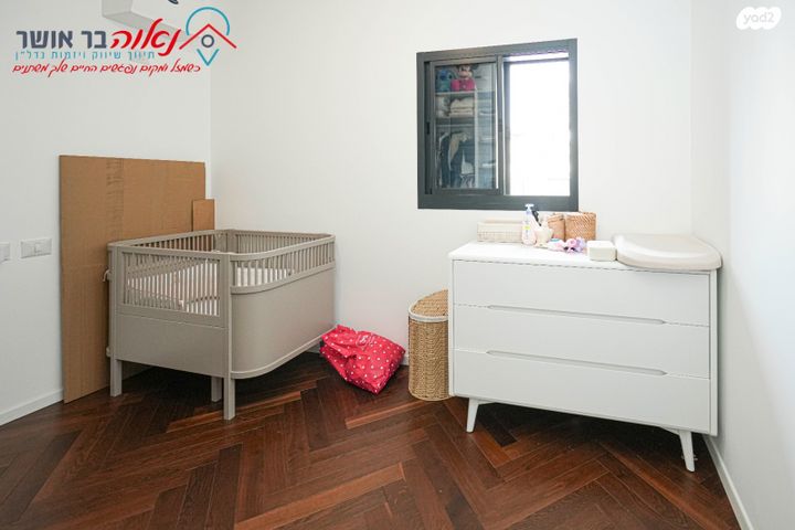 גג/ פנטהאוז, סוקולוב 12, רוטשילד עצמאות, בת ים