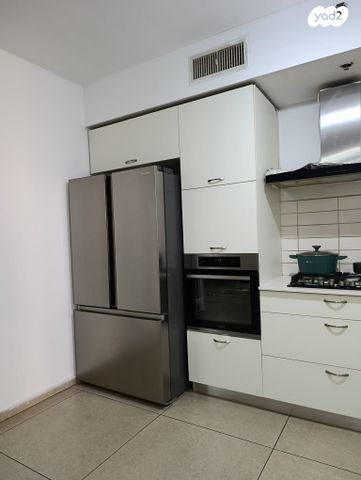 דירה, חנה רובינא 5, יפה נוף, כפר יונה