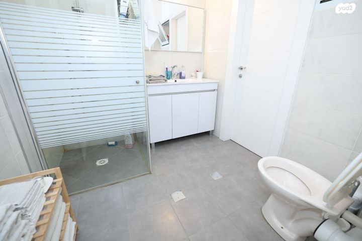 דירה, פרופ. זאב וילנאי, באר שבע