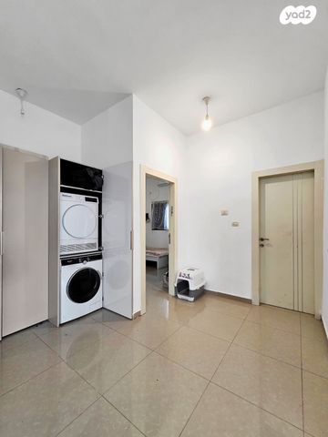 בית פרטי/ קוטג', ברוש