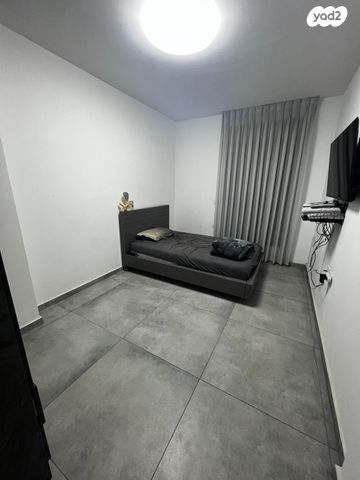 דירה, דרך משה דיין, כפיר, נווה כפיר, תל אביב יפו