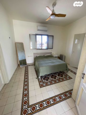 גג/ פנטהאוז, ויקטור הוגו, צהלון, שיכוני חסכון, תל אביב יפו