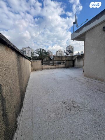 בית פרטי/ קוטג', טרומפלדור, בית וקאנטרי, גיורא יוספטל, גבעת שמואל