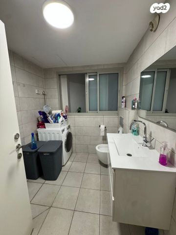 דירה, הרעות, חלוצים, כפר סבא