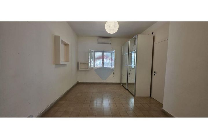 בית פרטי/ קוטג', ק"ם 19, רמת החייל, תל אביב יפו