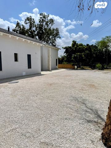 בית פרטי/ קוטג', רוויה