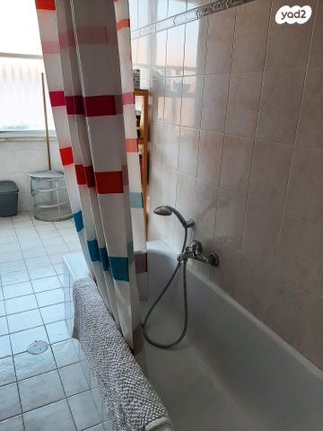 דירה, אחד העם, מרכז, הרצליה