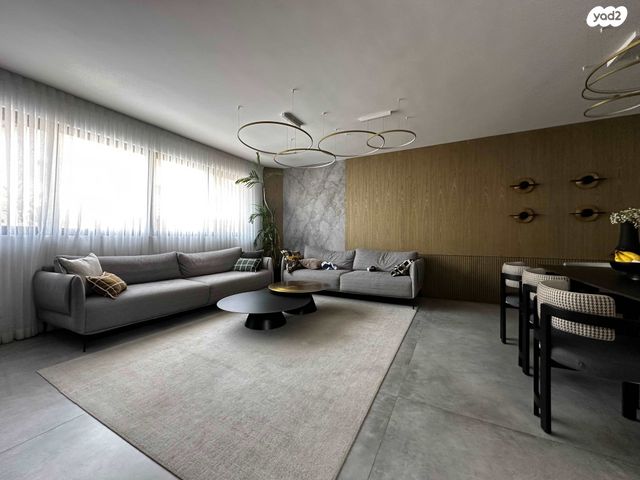 בית פרטי/ קוטג', הספורטאים, רסקו ב', חולון