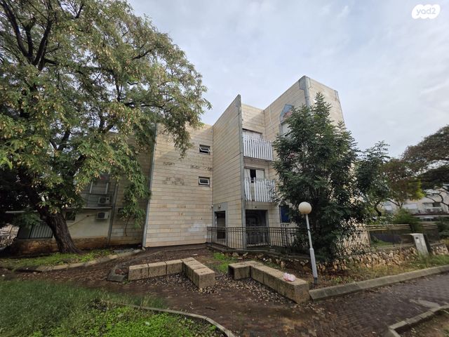 דירה, גמלא, החורש, חריש