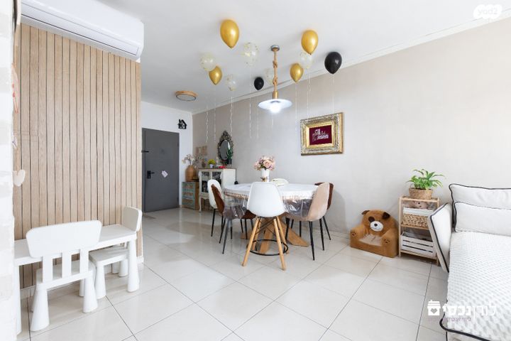 דירה, יהודה הלוי, שעריים, רחובות