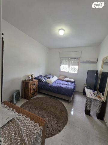 דירה, גמלא, החורש, חריש