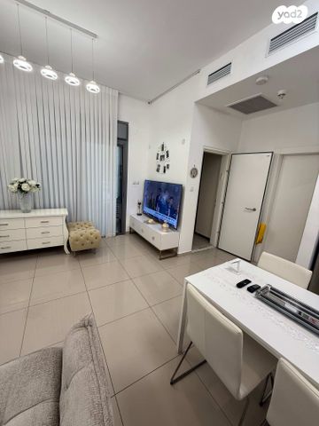 דירת גן, יהושע חנקין 33, אגרובנק, חולון