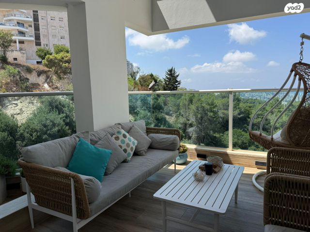 דירה, התאנה, שאר העיר, נשר