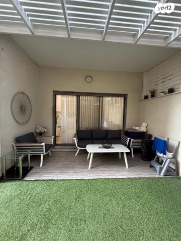 דירת גן, יהושע חנקין 33, אגרובנק, חולון