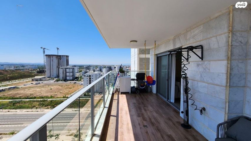 דירה, ליבנה 10, יצחק שמיר, נהריה