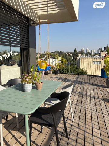 גג/ פנטהאוז, הרוגי מלכות, רמת החייל, תל אביב יפו