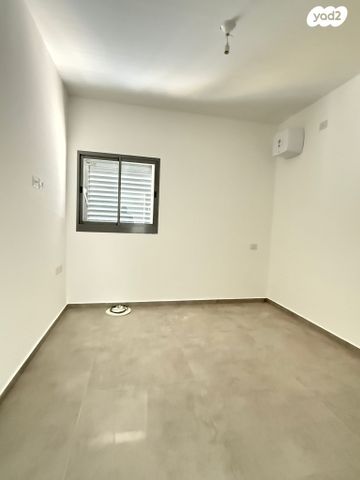 דירה, יעקב פיכמן, קרית אילון, חולון