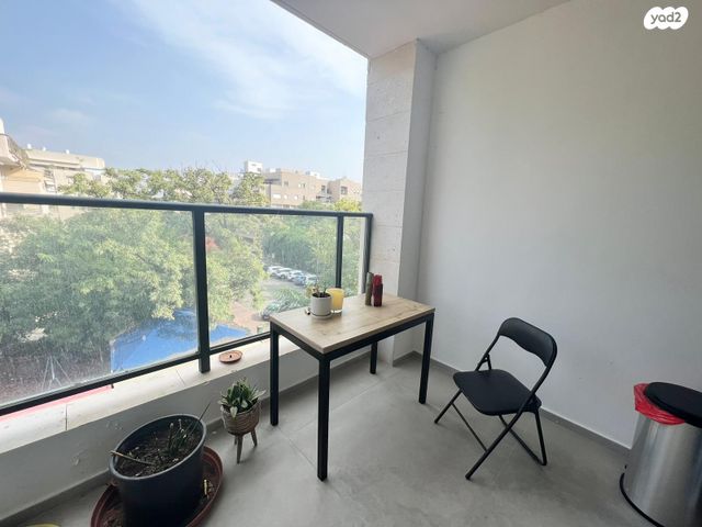 דירה, אליעזר יפה, רעננה