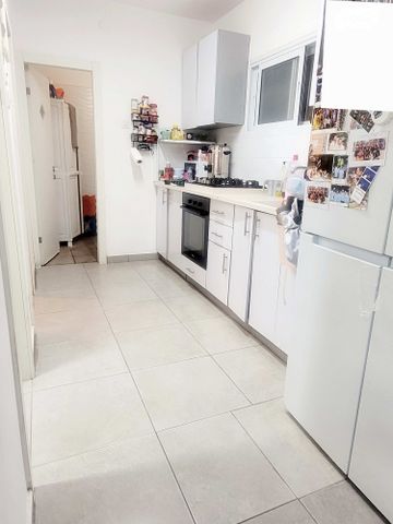 שיכוני המזרח