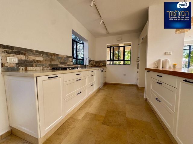 בית פרטי/ קוטג', צור יגאל, כוכב יאיר / צור יגאל