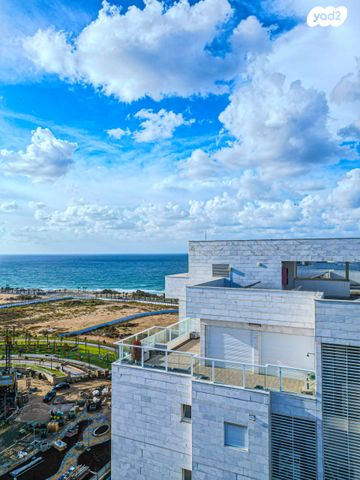 גג/ פנטהאוז, אשקלון