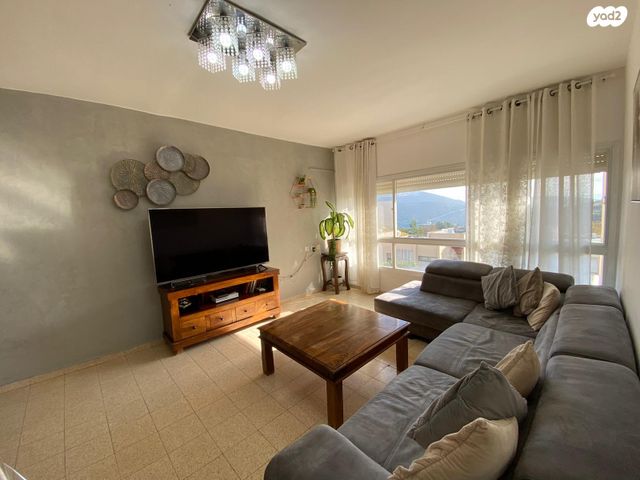 דירת גן, חרמון, כרמיאל