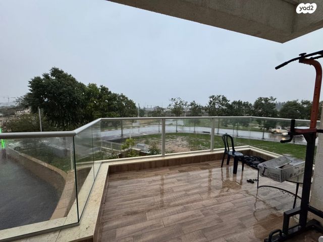 דירה, הרעות, חלוצים, כפר סבא